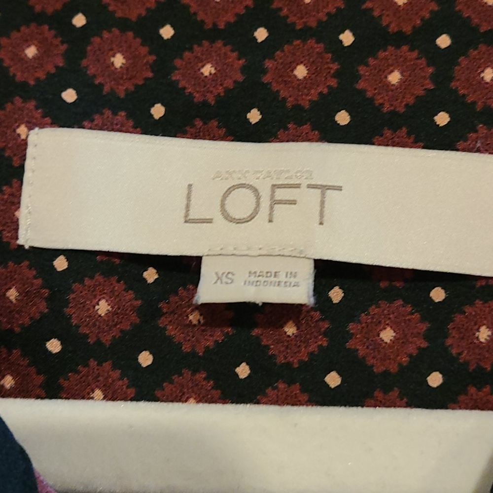 Long sleeve button down - Picture 2 of 3